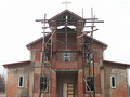Baznīcas celtniecība turpinās