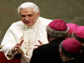 Benedikts XVI: Lielais gavēnis palīdz mums atbrīvoties no sava "es"