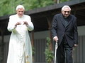Benedikts XVI atpūšas Itālijas Alpu kalnos