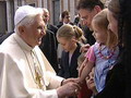Klajā nākusi Benedikta XVI grāmata bērniem "Jēzus draugi"