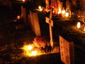 Apmeklējot kapsētas, ticīgie atjauno saikni ar mirušajiem