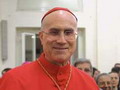Kardināls Bertone: "Noslēdzās divu pāvestu gads"