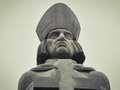 Baznīca svin: svētais Meinards - Latvijas aizbildnis