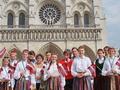 Aglonas bazilikas Kora skolas koris piedalās 'Pueri Cantores' starptautiskajā kongresā Parīzē