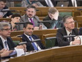 Daļēji atbalsta grozījumus Izglītības likumā