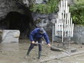 Lurdas svētvieta pēc plūdiem atkal uzņem svētceļniekus