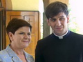 Polijas premjerministres dēls ordinēts par priesteri