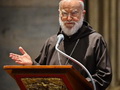 Kantalamessa: tas, kas mūs vieno, ir svarīgāks par to, kas mūs šķir