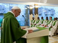 Francisks: pārticība attālina no Jēzus