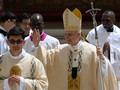 Leona XIV pontifikāta iezīme: mīlestība un vienotība